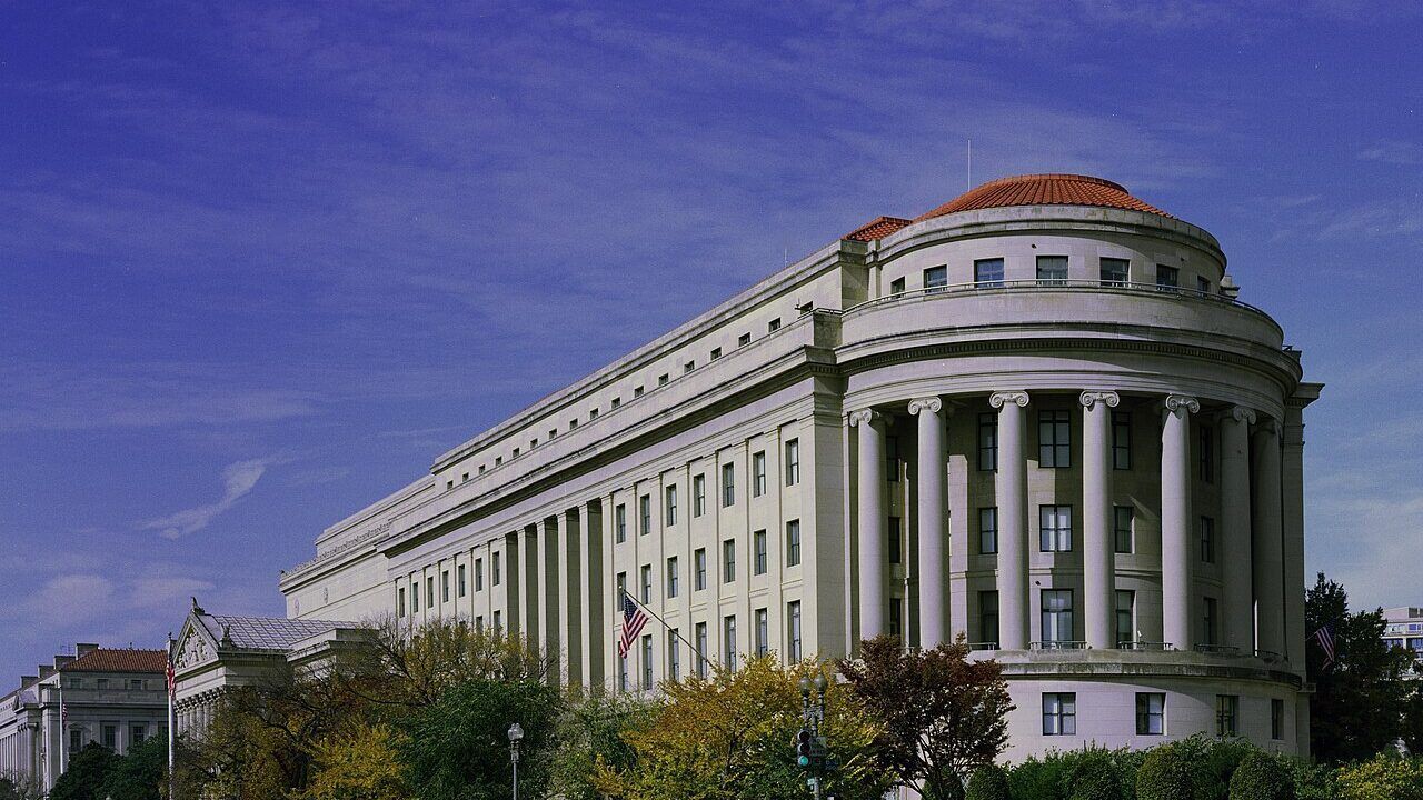 FTC Opens Industry-Wide Probe Into AI Agents at OpenAI and Anthropic