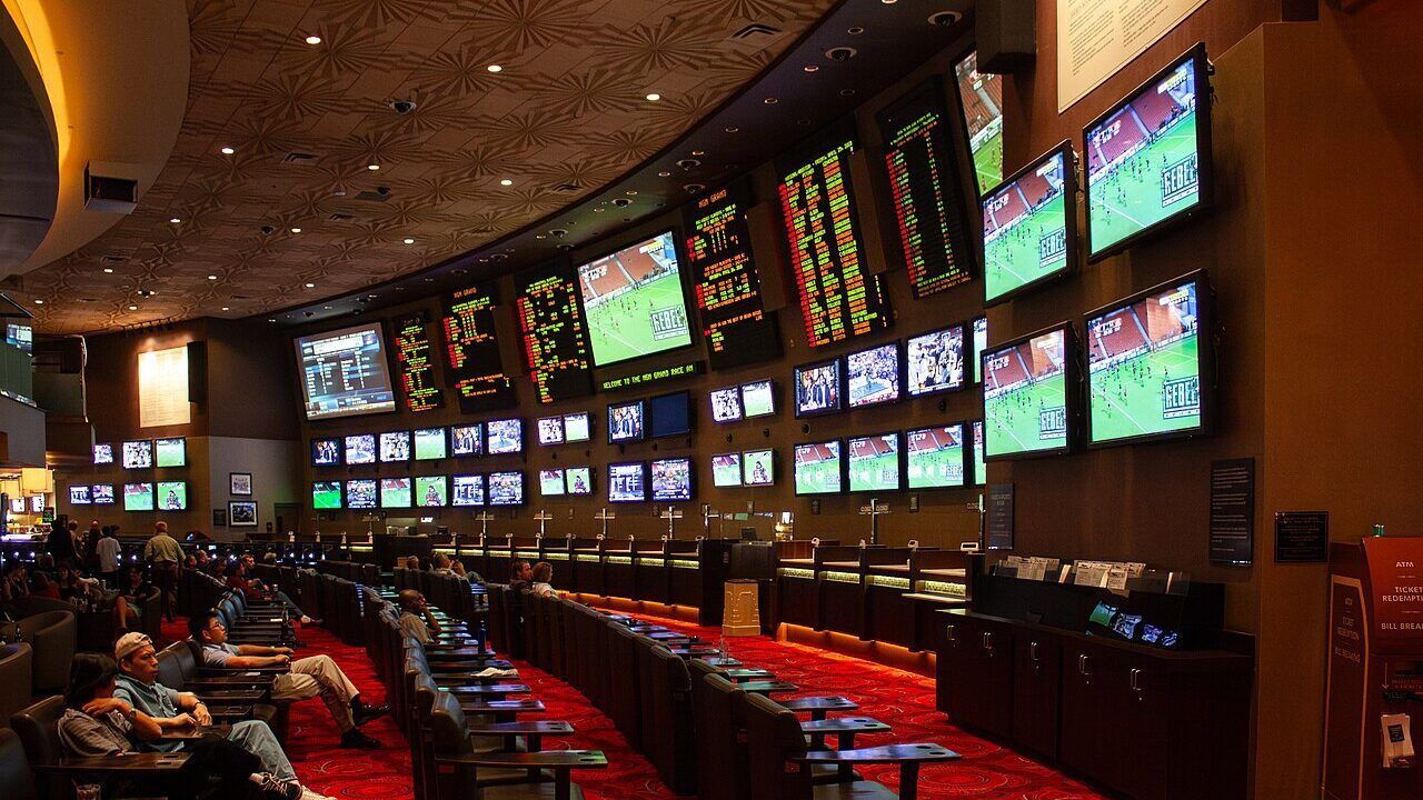 NFL Asks Supreme Court to Let States Regulate Prediction-Market Sports Contracts