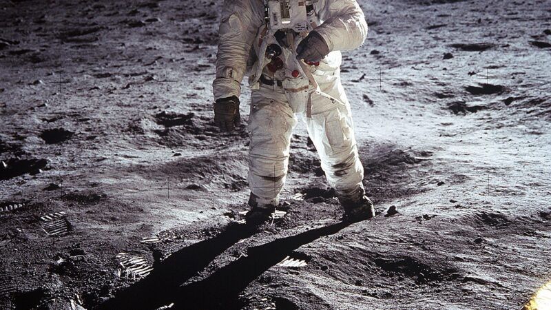 NASA Releases 800 Gigabytes of Artemis II Moon Data for Researchers
