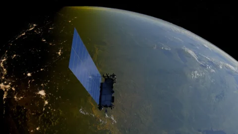SpaceX Spectrum Deal Aims to Turn Starlink Into a Full Mobile Carrier